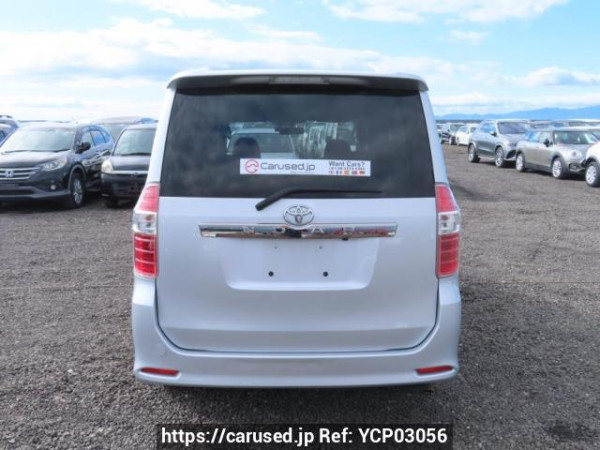 Used 2007 AT toyota noah ZRR70W Image[5]