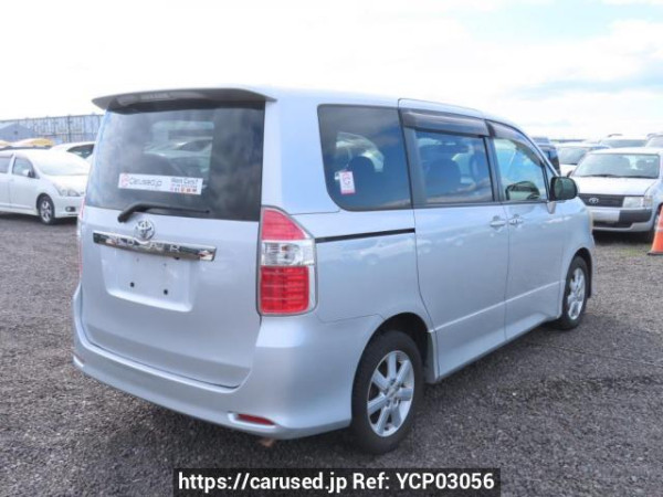 Used 2007 AT toyota noah ZRR70W Image[6]