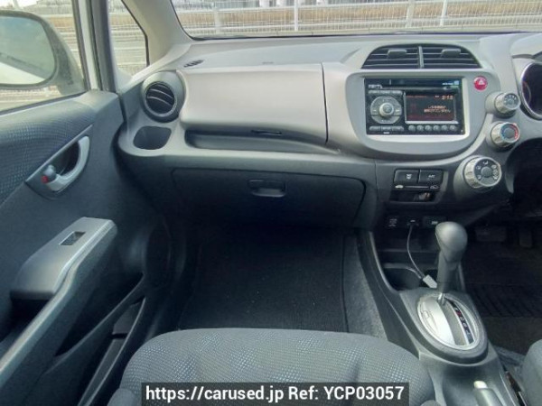 Used 2013 AT honda fit GE6 Image[18]
