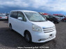 Used 2007 AT toyota noah ZRR70G Image[0]