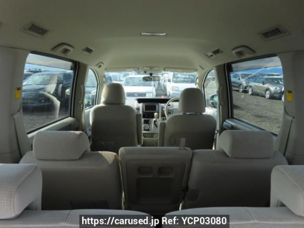 Used 2007 AT toyota noah ZRR70G Image[9]
