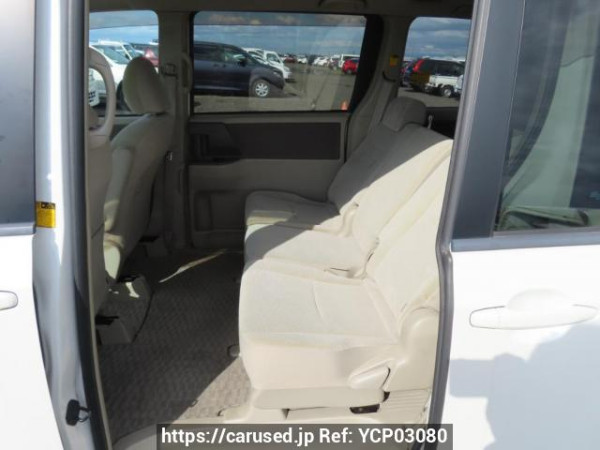Used 2007 AT toyota noah ZRR70G Image[19]