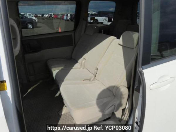 Used 2007 AT toyota noah ZRR70G Image[20]