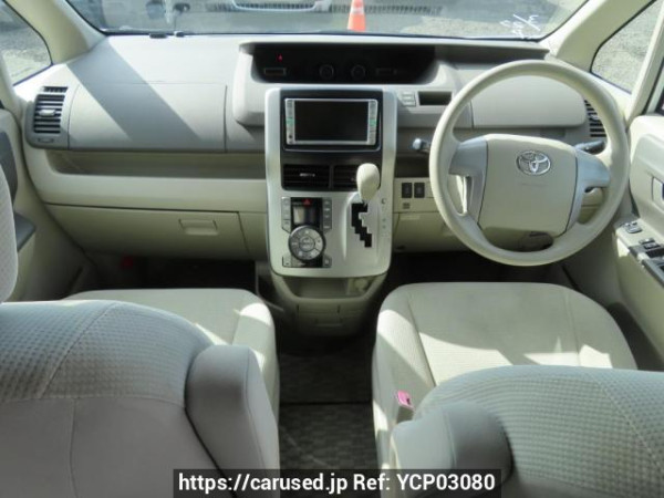 Used 2007 AT toyota noah ZRR70G Image[23]