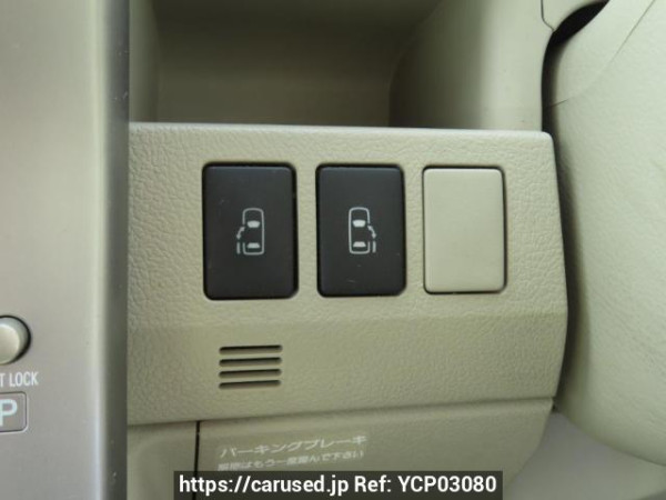 Used 2007 AT toyota noah ZRR70G Image[30]