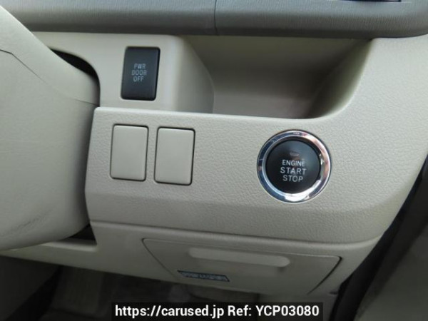 Used 2007 AT toyota noah ZRR70G Image[33]