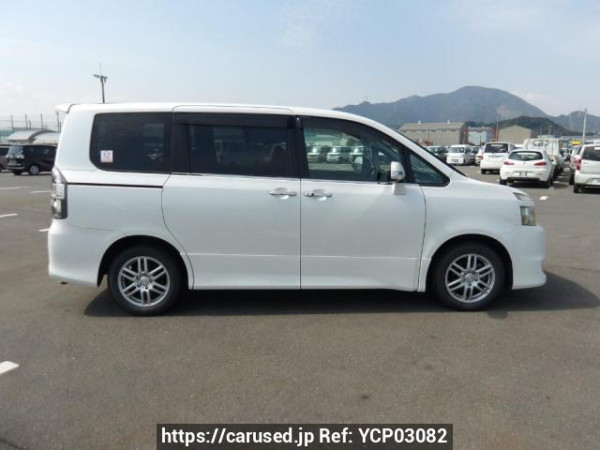 Used 2007 AT toyota voxy ZRR70W Image[7]
