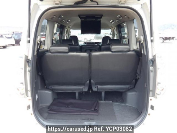 Used 2007 AT toyota voxy ZRR70W Image[8]