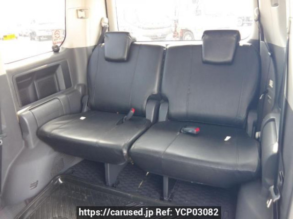Used 2007 AT toyota voxy ZRR70W Image[17]