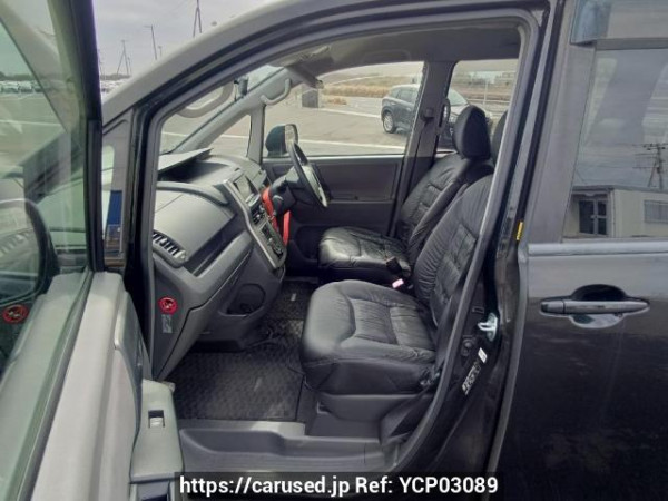 Used 2009 AT toyota noah ZRR70G Image[14]