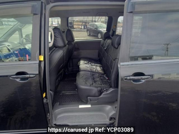 Used 2009 AT toyota noah ZRR70G Image[16]