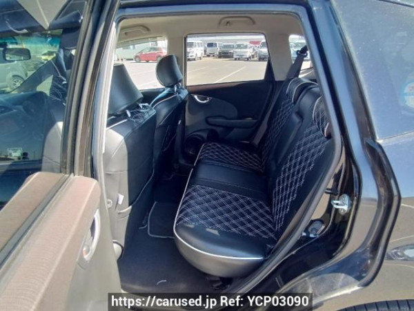Used 2011 AT honda fit GE9 Image[16]