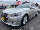 Toyota Crown Hybrid AWS210