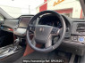 Used 2013 AT toyota crown-hybrid AWS210 Image[1]