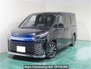 Toyota Voxy ZWR90W