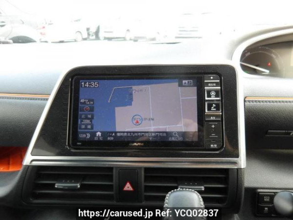 Used 2017 AT toyota sienta NHP170G Image[24]