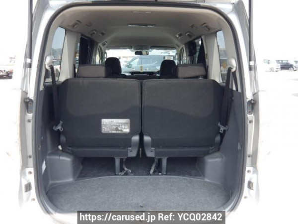 Used 2009 AT toyota voxy ZRR70W Image[8]