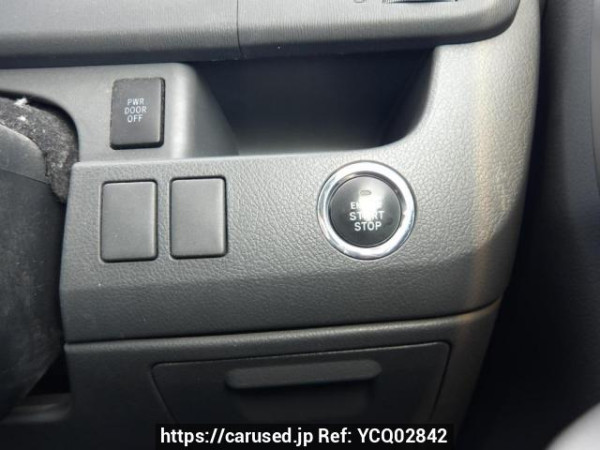 Used 2009 AT toyota voxy ZRR70W Image[25]