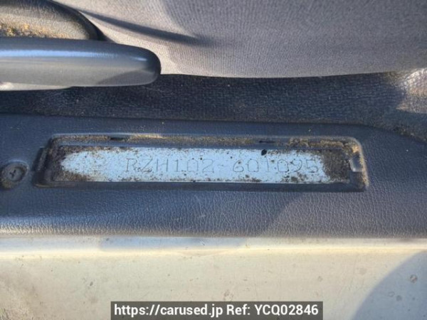 Used 2003 AT toyota hiace-van RZH102V Image[6]