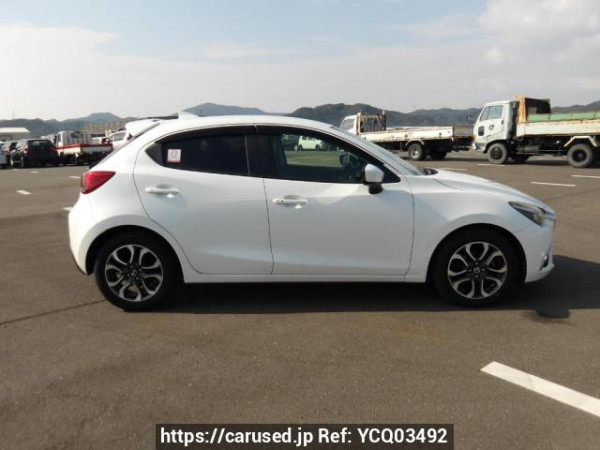 Used 2016 AT mazda demio DJ5FS Image[7]