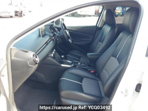 Used 2016 AT mazda demio DJ5FS Image[14]