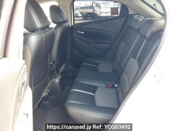 Used 2016 AT mazda demio DJ5FS Image[16]