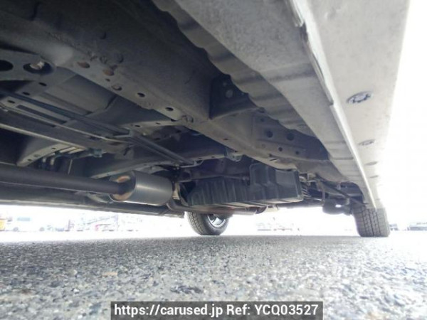 Used 2005 AT toyota alphard MNH10W Image[34]