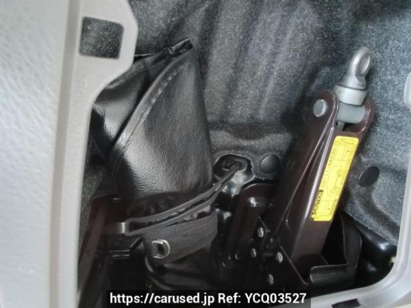 Used 2005 AT toyota alphard MNH10W Image[40]