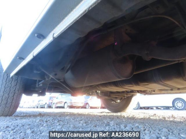 Used 2005 AT toyota hiace-van KDH200V Image[43]
