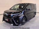 Toyota Voxy ZWR80W