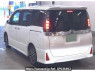 Used 2015 AT toyota voxy ZRR80W Image[1]