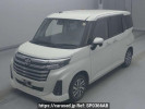 Toyota Roomy M910A