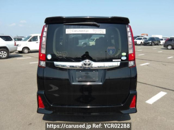 Used 2014 AT toyota noah ZRR80W Image[5]
