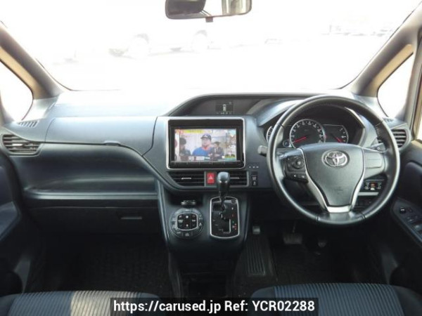 Used 2014 AT toyota noah ZRR80W Image[18]