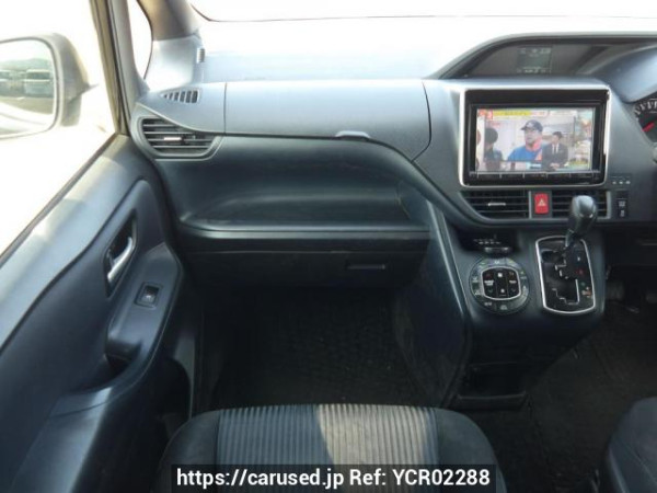 Used 2014 AT toyota noah ZRR80W Image[19]