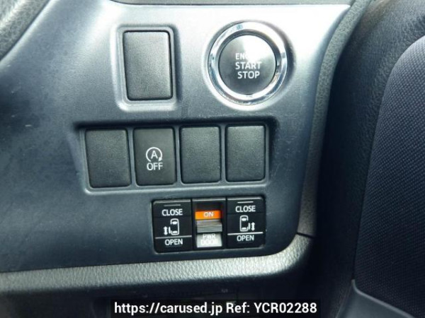 Used 2014 AT toyota noah ZRR80W Image[26]