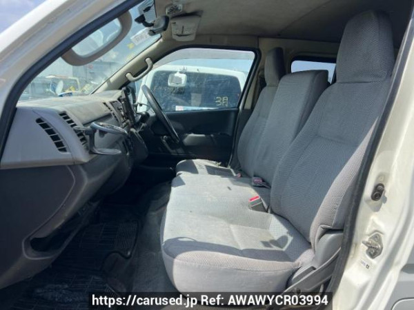 Used 2006 AT toyota hiace-van KDH205V Image[12]