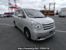 Toyota Noah ZRR75G