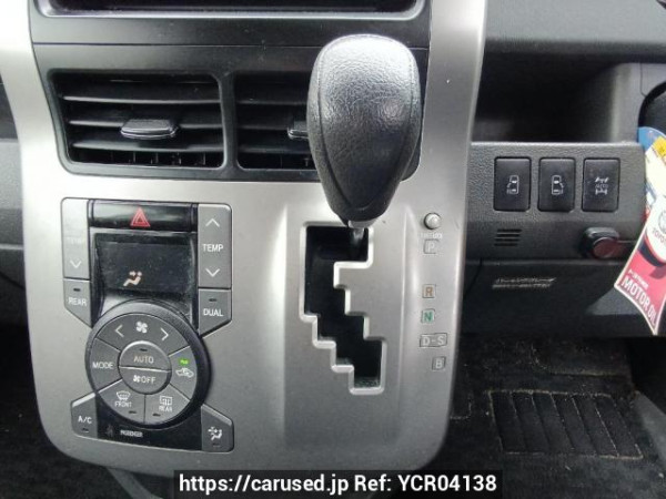 Used 2010 AT toyota noah ZRR75G Image[26]