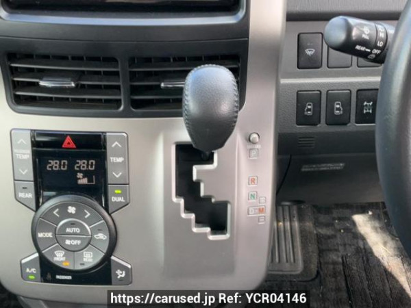 Used 2009 AT toyota voxy ZRR75W Image[26]