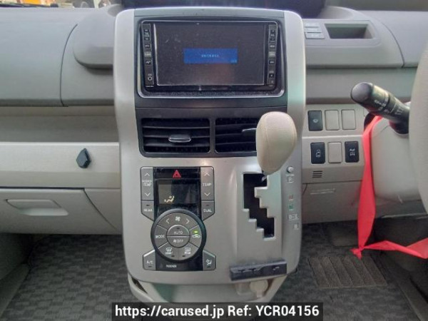 Used 2008 AT toyota noah ZRR75G Image[22]