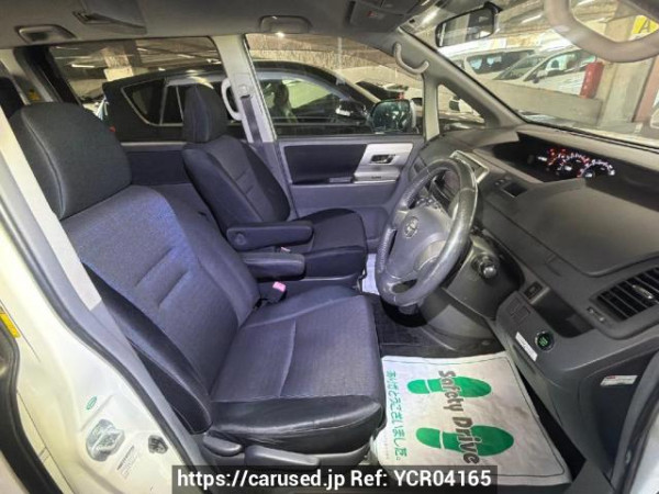 Used 2009 AT toyota voxy ZRR70W Image[9]