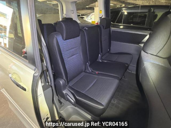 Used 2009 AT toyota voxy ZRR70W Image[10]