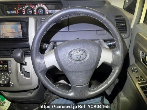 Used 2009 AT toyota voxy ZRR70W Image[19]