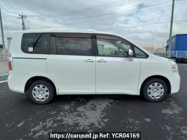 Used 2009 AT toyota noah ZRR75G Image[7]