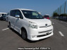 Used 2009 AT toyota voxy ZRR70W Image[0]