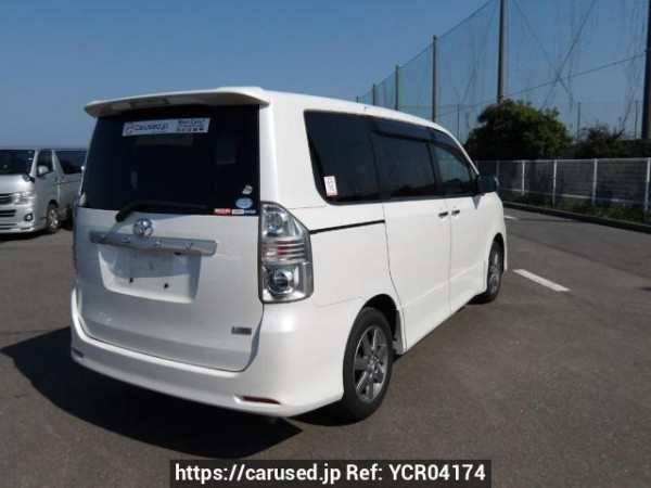 Used 2009 AT toyota voxy ZRR70W Image[6]