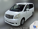 Toyota Noah ZRR70G