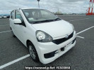 Daihatsu Mira e:S LA300S