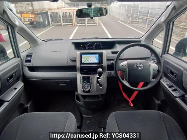 Used 2008 AT toyota noah ZRR75G Image[18]